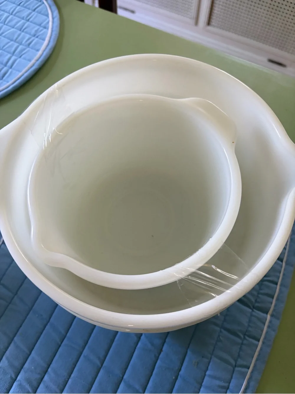 Set of 3 white milk glass sunbeam mixing bowls
